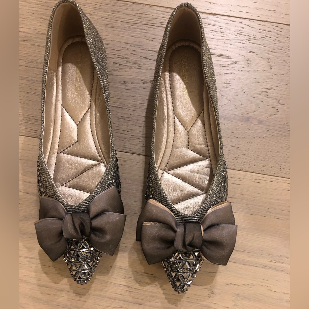 Super cute flats from Amazon.  Sparkly with bows.  Too big for me.